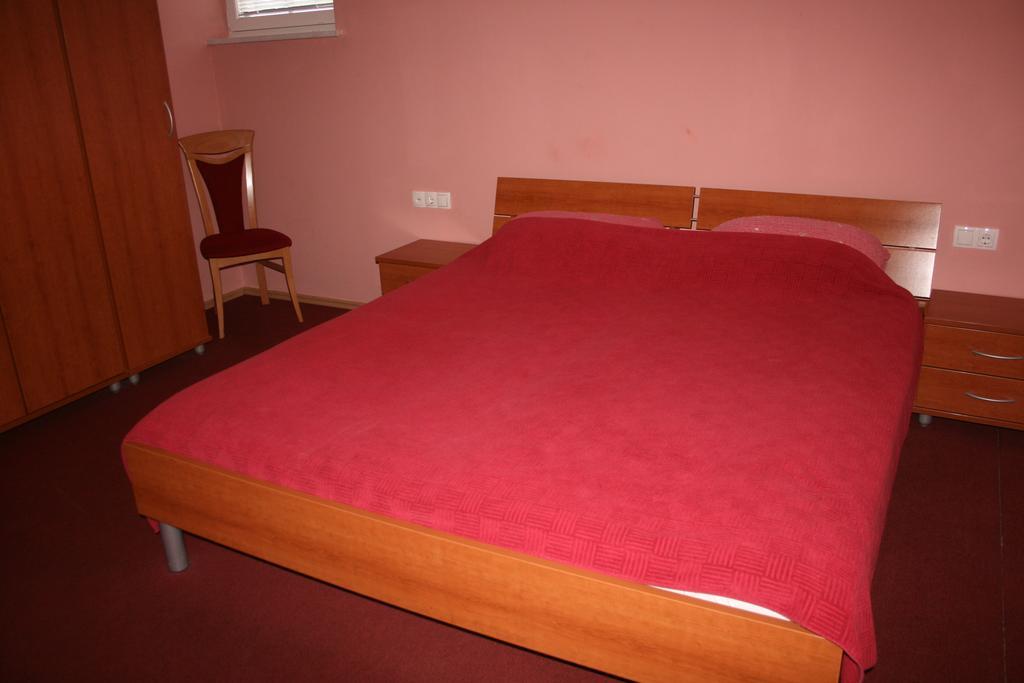 Guest House Klub Kovac Naklo ห้อง รูปภาพ